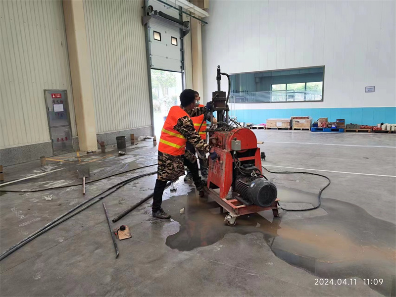 聂拉木厂房地面下沉塌陷注浆加固施工